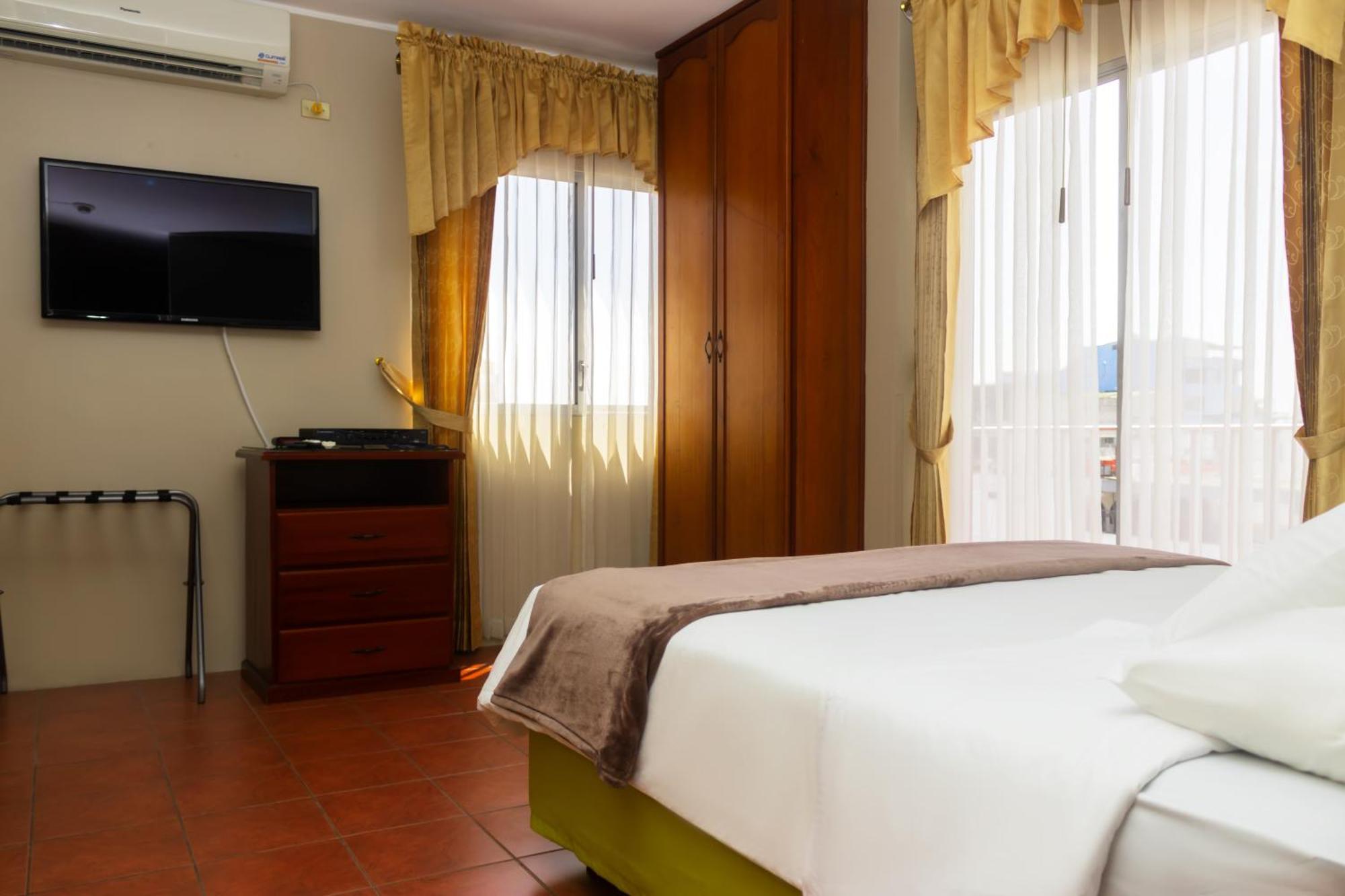 Grand Hotel Americano Machala Dış mekan fotoğraf